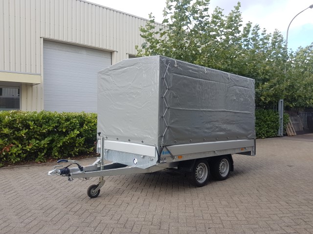 HAPERT Azure H-2 met huif