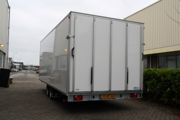 Maatwerk 2 gesloten wagens