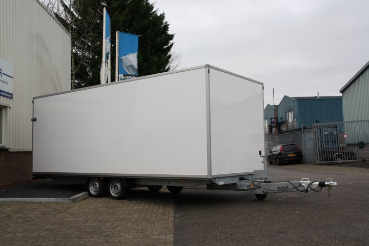 Maatwerk 2 gesloten wagens
