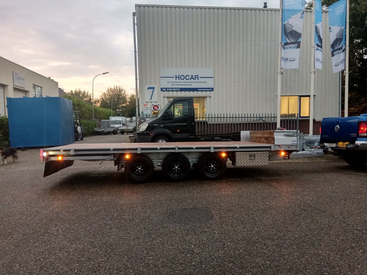 Azure H-3 met hardhouten vloer