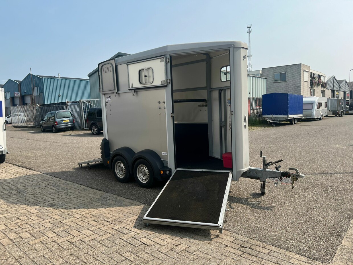 Ifor Williams HB403