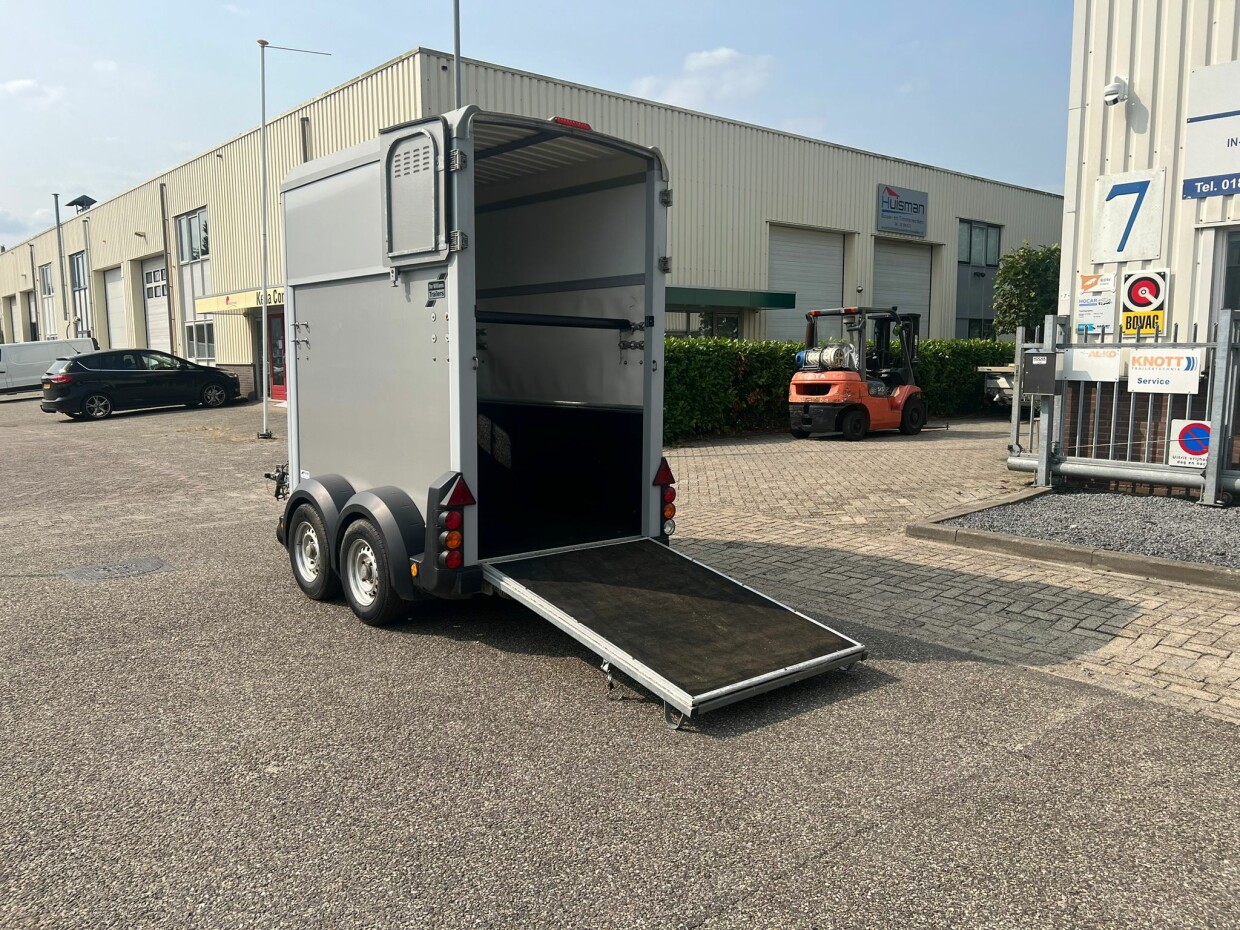 Ifor Williams HB403